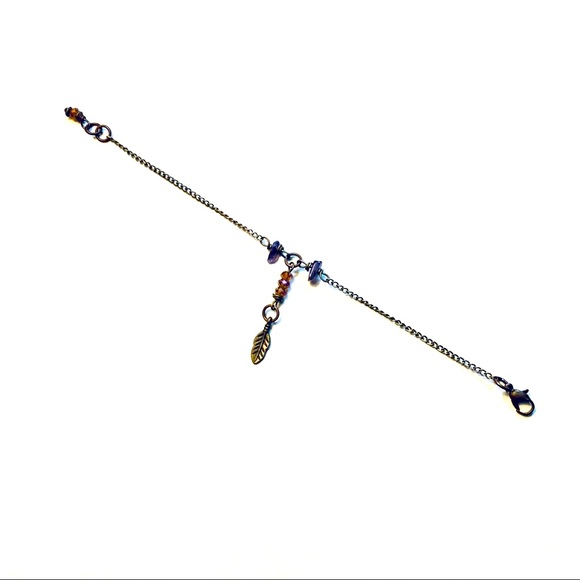 Amethyst and Feather Delicate Chain Stone Bracelet Handmade - Picture 3 of 8